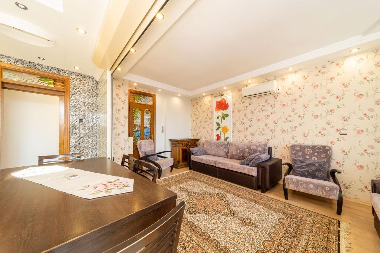 Lovely Flat With Sea View Near Beach In Muratpasa อันตัลยา ภายนอก รูปภาพ